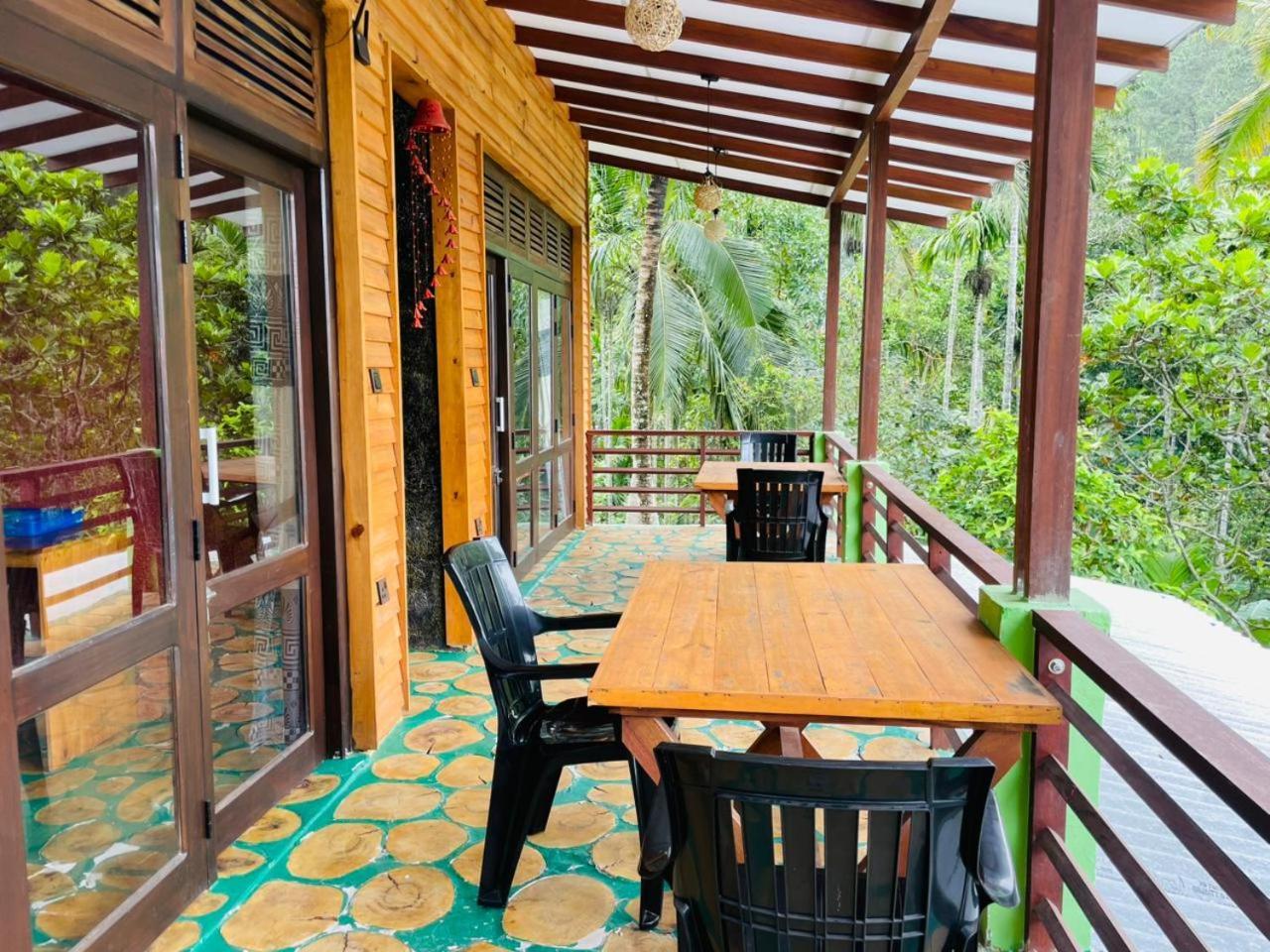 Nine Arch Jungle Inn Ella Exterior photo